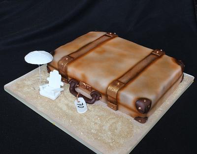 Suitcase - Cake by Anka