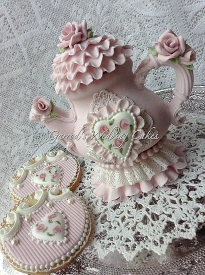 Wedding cake - Cake by Kim Garrod