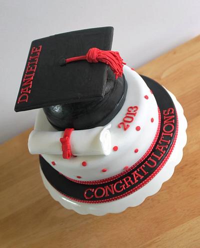 Graduation cake - Cake by Zoe's Fancy Cakes