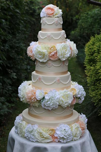 Rustical wedding cake  - Cake by Lucya 