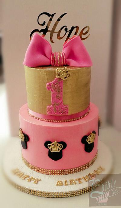 Pretty pink Minnie! - Cake by sophia haniff