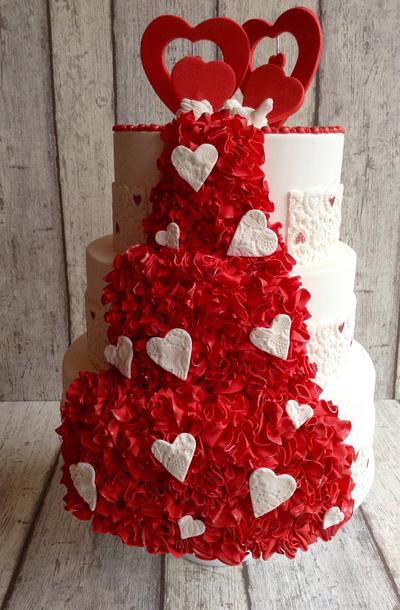 Valentine cake - Cake by June Verborgstads