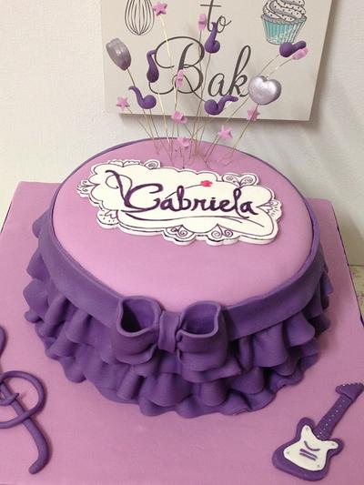 Violetta skirt - Cake by SweetButterfly