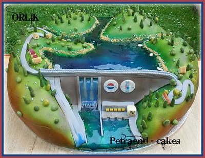 Orlík Dam - Cake by Petraend