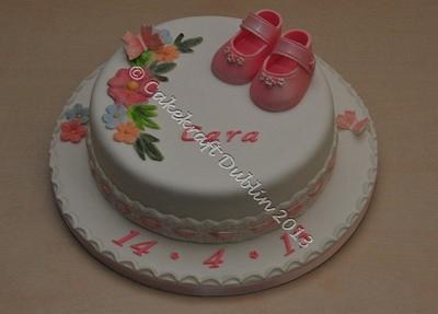 Baby shoes - Cake by CakekraftDublin