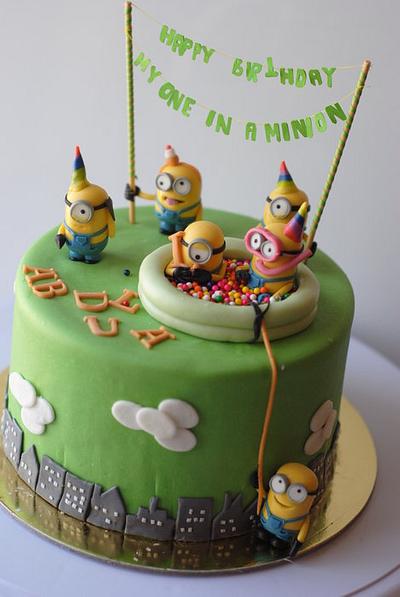Birthday minion cake - Cake by Rabarbar_cakery