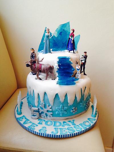 Frozen Cake for a joint Birthday - Cake by Donna Sanders