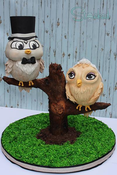 This Wedding Cake Is A Hoot!!!  - Cake by Stacked