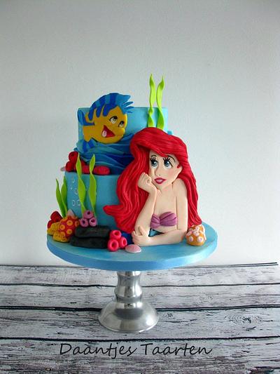 Ariel and Flounder - Cake by Daantje
