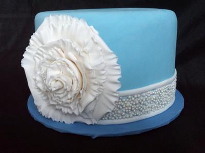 Gardenia and Pearls - Cake by Elyse Rosati