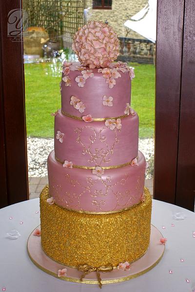  Golden Sequin and Dusky Pink  - Cake by UNIQUE CAKES, by Yevnig