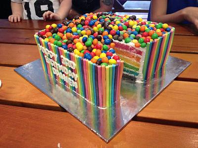 rainbow cake - Cake by kiwicookhousecakes