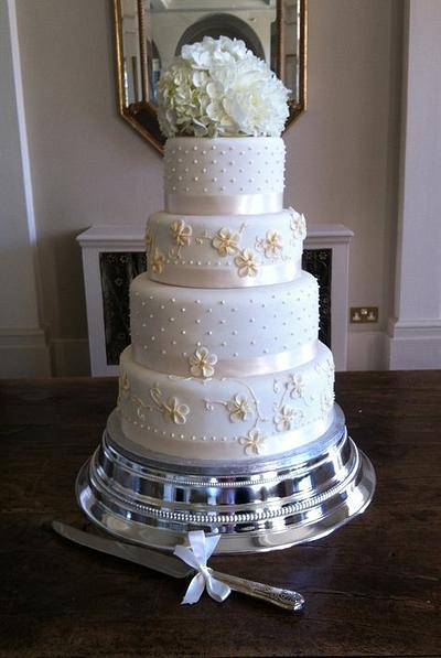 4 Tier Wedding Cake - Cake by Kelly kusel