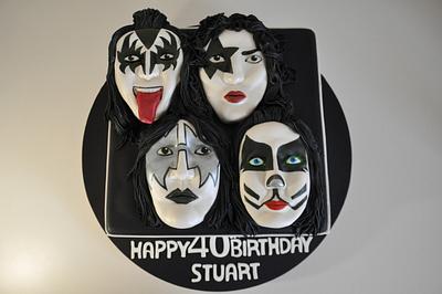 Kiss - Cake by Comper Cakes