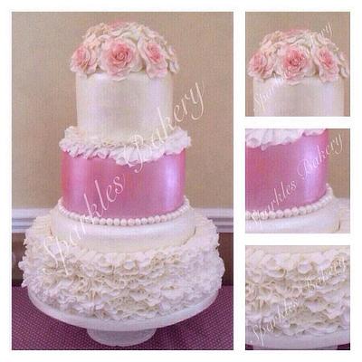 3 TIER VINTAGE RUFFLE AND ROSES CAKE - Cake by Karen