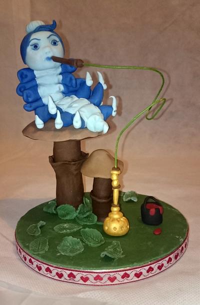Caterpillar for Alice collaboration - Cake by Swissybuns