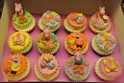 Peppa Pig Part 3 - Cake by Alison Bailey