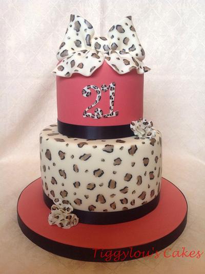 Mini two tier leopard print  - Cake by Tiggylou's cakes 