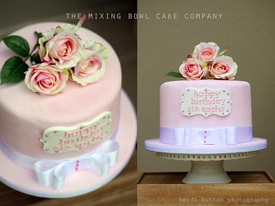 Simplicity ♡ - Cake by The Mixing Bowl Cake Company 