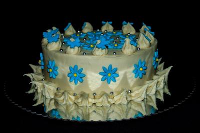 white chocolate ganache cake - Cake by Jacqueline