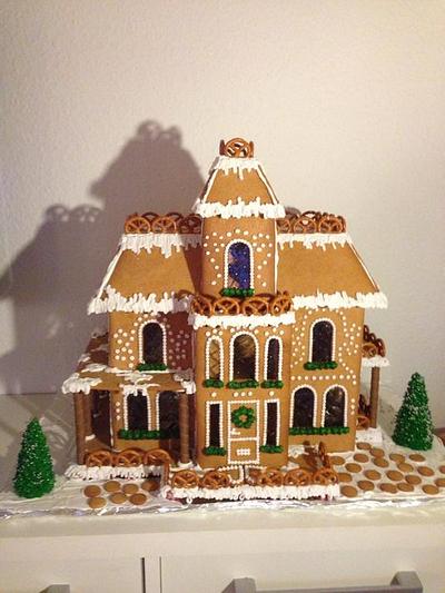 Gingerbread house - Cake by Rikke Hougaard