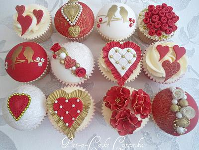 Romantic Reds - Cake by Pat