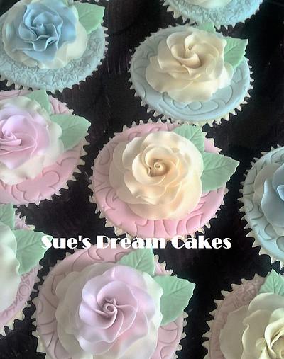 Wedding Cupcakes - Cake by Sue's - Dream Cakes