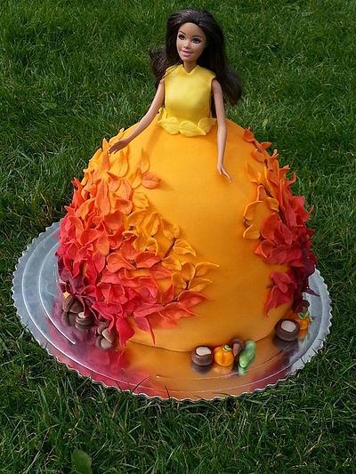 Miss autumn - Cake by LuciaB
