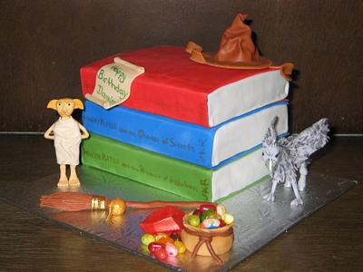 Harry Potter - Cake by Lacey Deloli