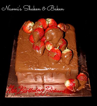 Chocolate Heaven - Cake by Naomi's Shaken & Baken