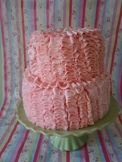 Ruffle Cake  - Cake by Daniela