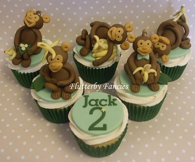 Cheeky Monkey Cupcakes - Cake by FlutterbyFancies