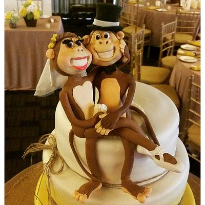 Monkey wedding cake - Cake by Savyscakes