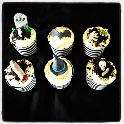 Halloween cupcakes - Cake by Lesley