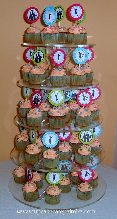 Graduation Minicupcakes - Cake by Cupcake Cafe Palmira