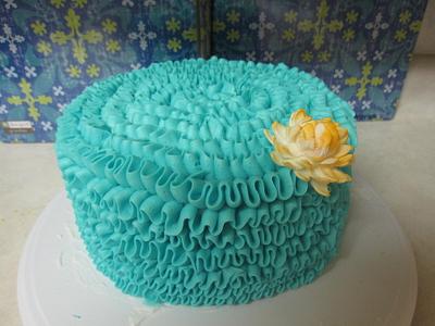 teal ruffle cake - Cake by jessieriddle