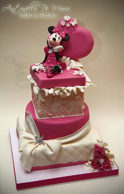 Hearty Minnie - Cake by Antonella Di Maria