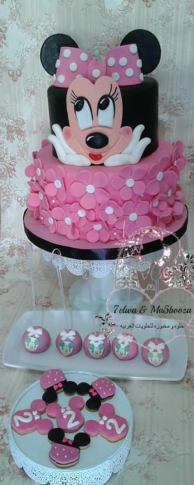 2 tier Minnie mouse cake  - Cake by Zahraa Fayyad