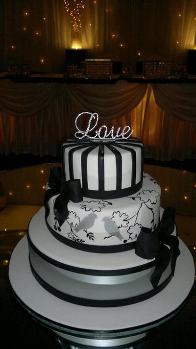 black,white and silver wedding cake - Cake by Paul Delaney of Delaneys cakes