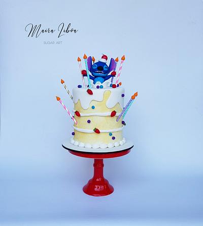Stich - Cake by Maira Liboa
