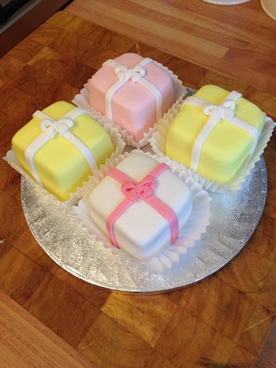 Tiffany Style Box Cupcakes - Cake by Caron Eveleigh