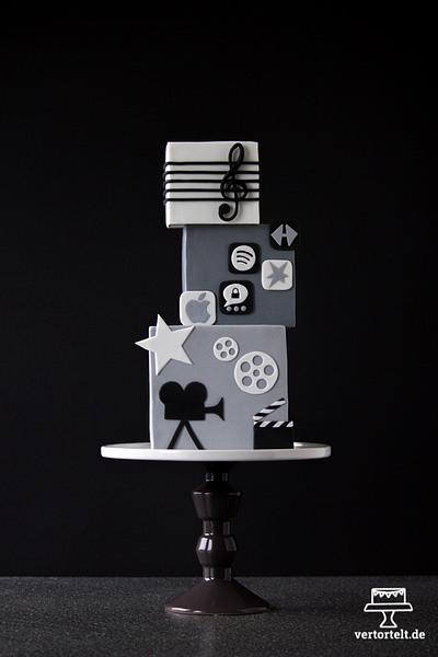 A square cake - music, film and some apps - Cake by Lydia ♥ vertortelt.de 