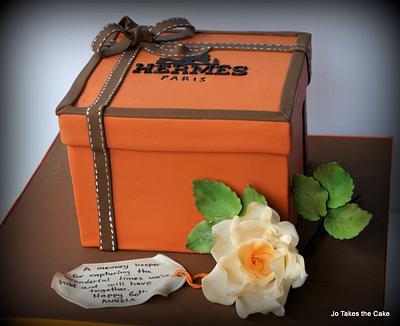 Hermes box - Cake by Jo Finlayson (Jo Takes the Cake)