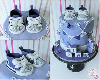 Bling bling christening  - Cake by Maria *cakes made with passion*