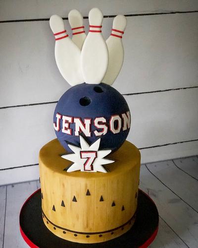 Bowling cake  - Cake by Maria-Louise Cakes