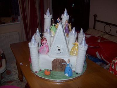 Fairy Princess Castle - Cake by Kristy
