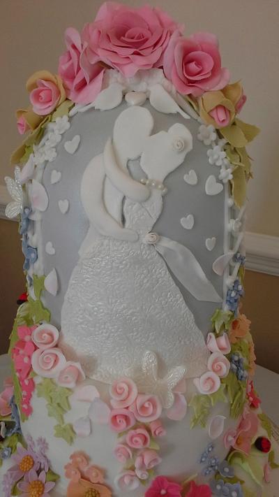 Fairytale Wedding Cake & cookie favours - Cake by Pretty Amazing Cakes