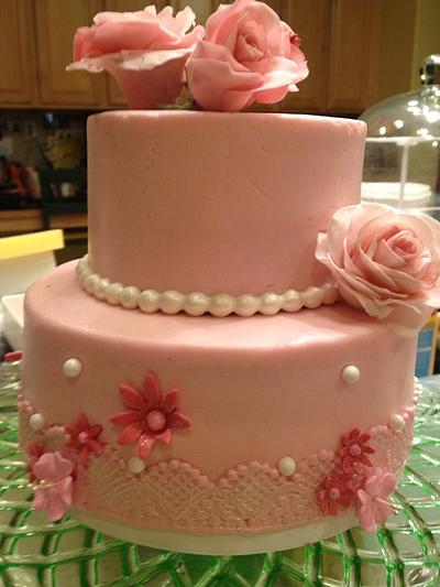 roses pink two tier - Cake by Loracakes