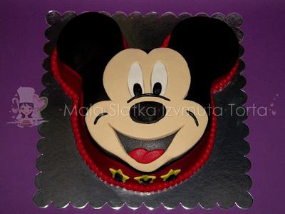 Mickey Mouse - Cake by tweetylina