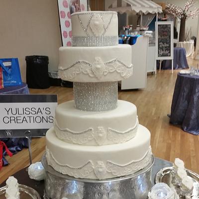 wedding cake - Cake by Creations